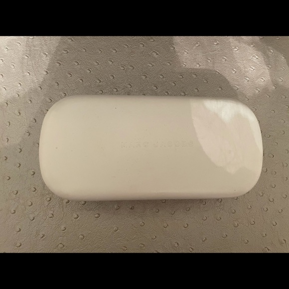 Marc Jacobs Sunglasses - Picture 7 of 7